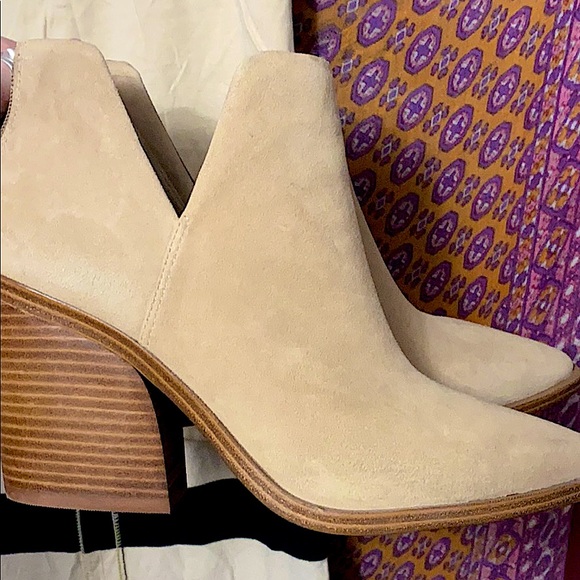 Vince Camuto Shoes - Vince Camuto Gigietta Booties 👢